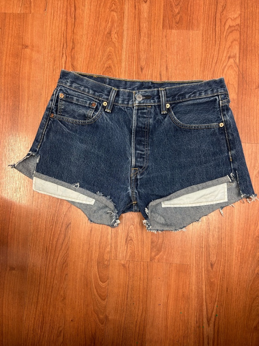 Levi’s 501 Cut Off Jean Short Shorts Size 32 Waist